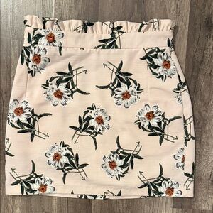 Top Shop Sz 4 Women’s Floral Print blush pink Skirt LIKE NEW